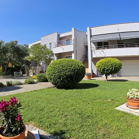 Apartmani Ukalovic Zára Kültér fotó