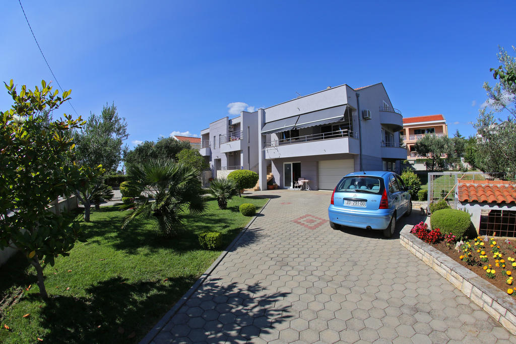 Apartmani Ukalovic Zára Kültér fotó